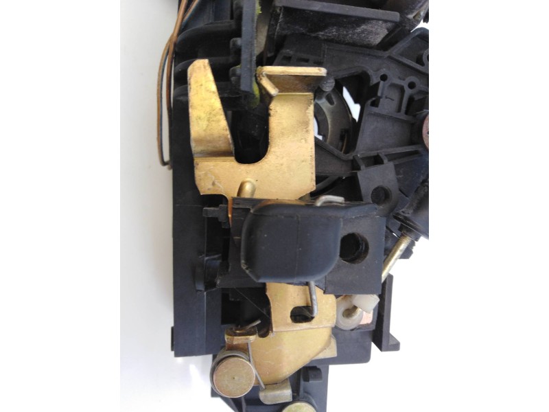 Recambio de cerradura maletero / porton para audi a6 avant (4b5) referencia OEM IAM   E1-B6-36-2