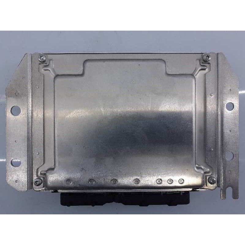 Recambio de centralita motor uce para kia sorento 2.5 crdi ex referencia OEM IAM 391004A810 0281011579 E3-A3-36-1