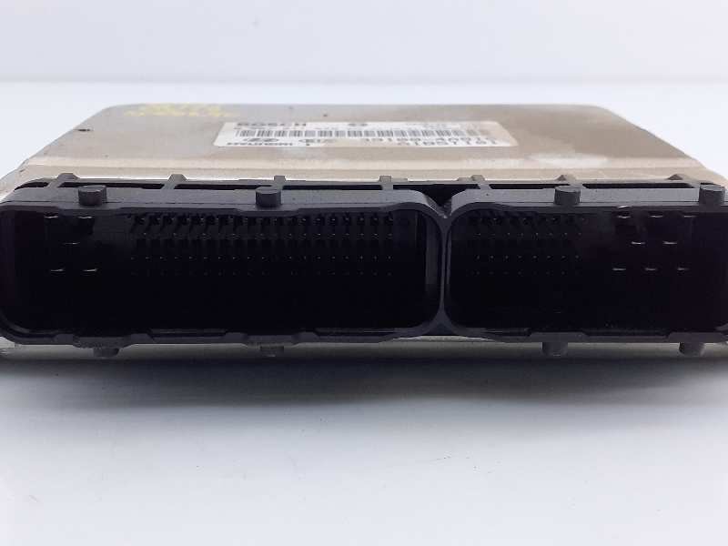 Recambio de centralita motor uce para kia sorento 2.5 crdi ex referencia OEM IAM 391004A810 0281011579 E3-A3-36-1