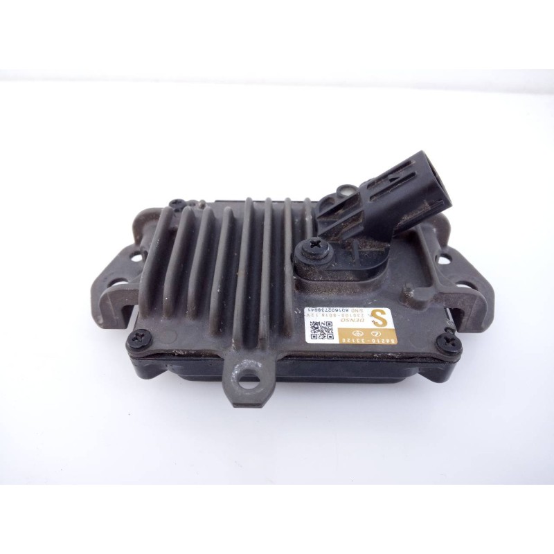 Recambio de modulo electronico para toyota rav4 hybrid 4x2 luxury referencia OEM IAM 2301008016 8821033120 E3-B2-18-1