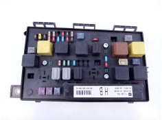 CAJA RELES / FUSIBLES 13206754 5DK00866838 E3-A5-24-4