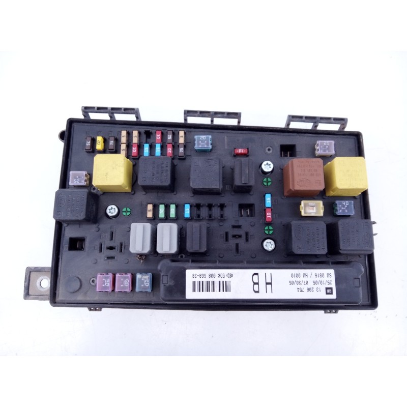 Recambio de caja reles / fusibles para opel astra h berlina 1.7 16v cdti referencia OEM IAM 5DK00866838 13206754 E3-A5-24-4