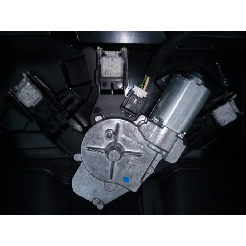 Recambio de motor limpia trasero para citroën c4 picasso feel referencia OEM IAM 9819523180 0390205010 