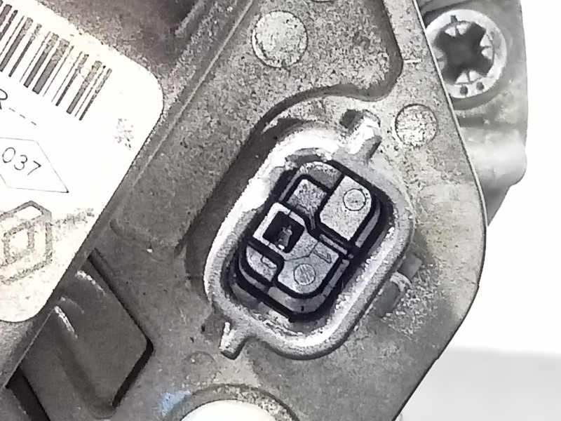 Recambio de alternador para dacia logan mcv ii laureate referencia OEM IAM 231005933R  P3-A4-29-3