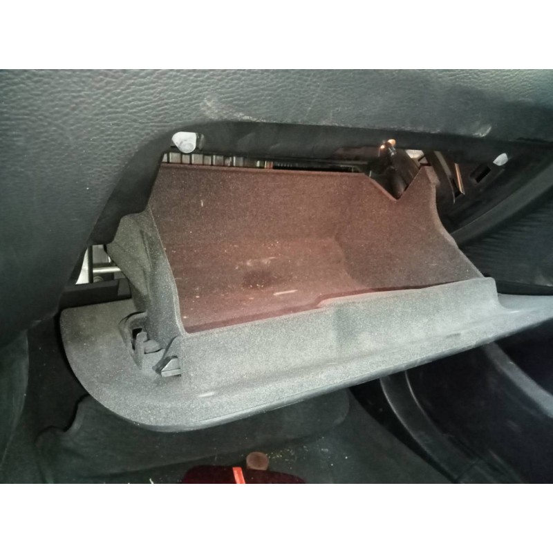 Recambio de guantera para bmw x1 (e84) sdrive 20d referencia OEM IAM   