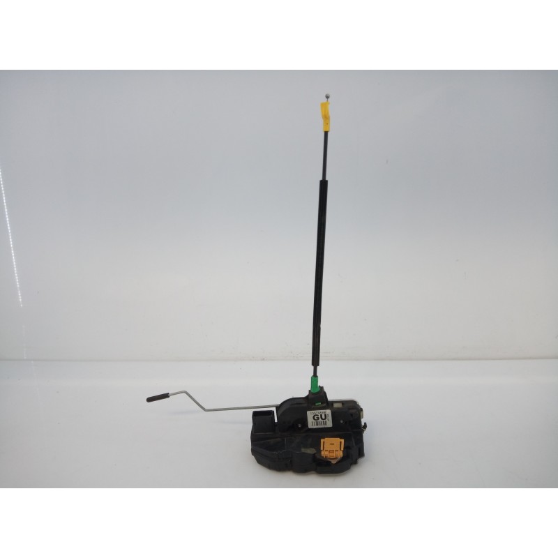 Recambio de cerradura puerta trasera derecha para chevrolet cruze station wagon lt+ referencia OEM IAM 13579566  E2-B6-50-2