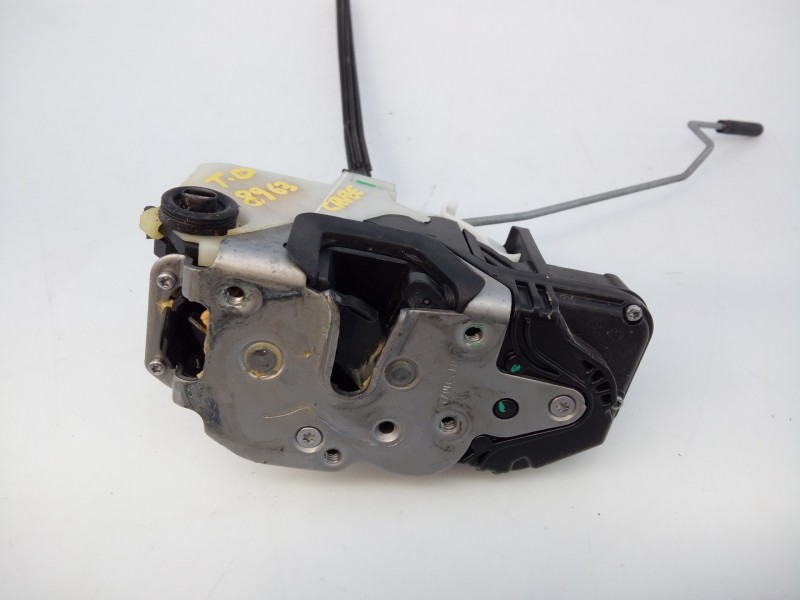 Recambio de cerradura puerta trasera derecha para chevrolet cruze station wagon lt+ referencia OEM IAM 13579566  E2-B6-50-2