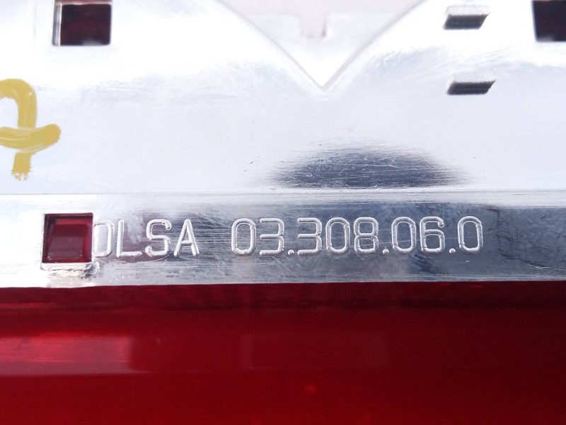 Recambio de luz central de freno para ford ka (ccu) titanium referencia OEM IAM 03308060  E2-B3-54-1