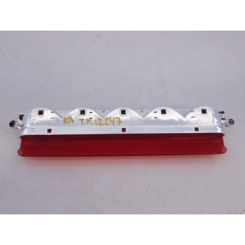 Recambio de luz central de freno para ford ka (ccu) titanium referencia OEM IAM 03308060  E2-B3-54-1