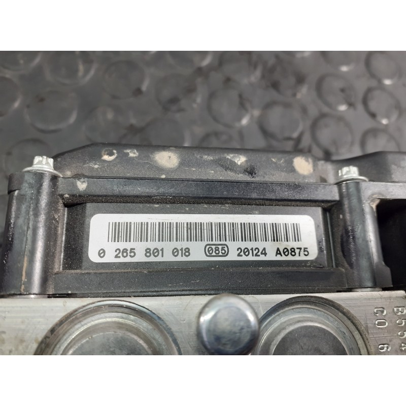 Recambio de abs para dacia sandero laureate referencia OEM IAM 026582718 476604621R P3-A8-18-2