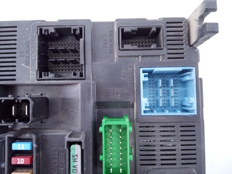 Recambio de caja reles / fusibles para citroën c-elysée shine referencia OEM IAM 9819849680  E3-B2-45-2