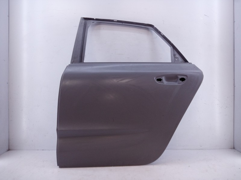 Recambio de puerta trasera izquierda para citroën c4 picasso feel referencia OEM IAM   E4-B3-10