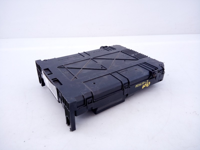 Recambio de caja reles / fusibles para citroën c-elysée shine referencia OEM IAM 9819849680  E3-B2-45-2