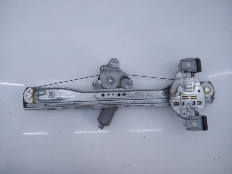 Recambio de elevalunas trasero izquierdo para chevrolet cruze station wagon lt+ referencia OEM IAM   E2-B6-59-2