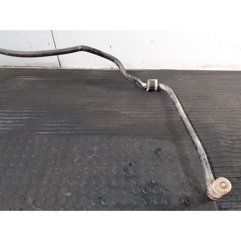 Recambio de barra estabilizadora delantera para mitsubishi montero (v60/v70) 3.2 di-d glx toubkal (5-ptas.) referencia OEM IAM  
