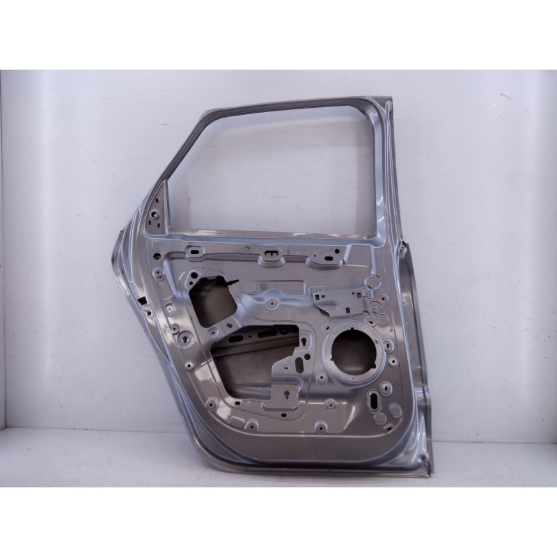 Recambio de puerta trasera izquierda para citroën c4 picasso feel referencia OEM IAM   E4-B3-10