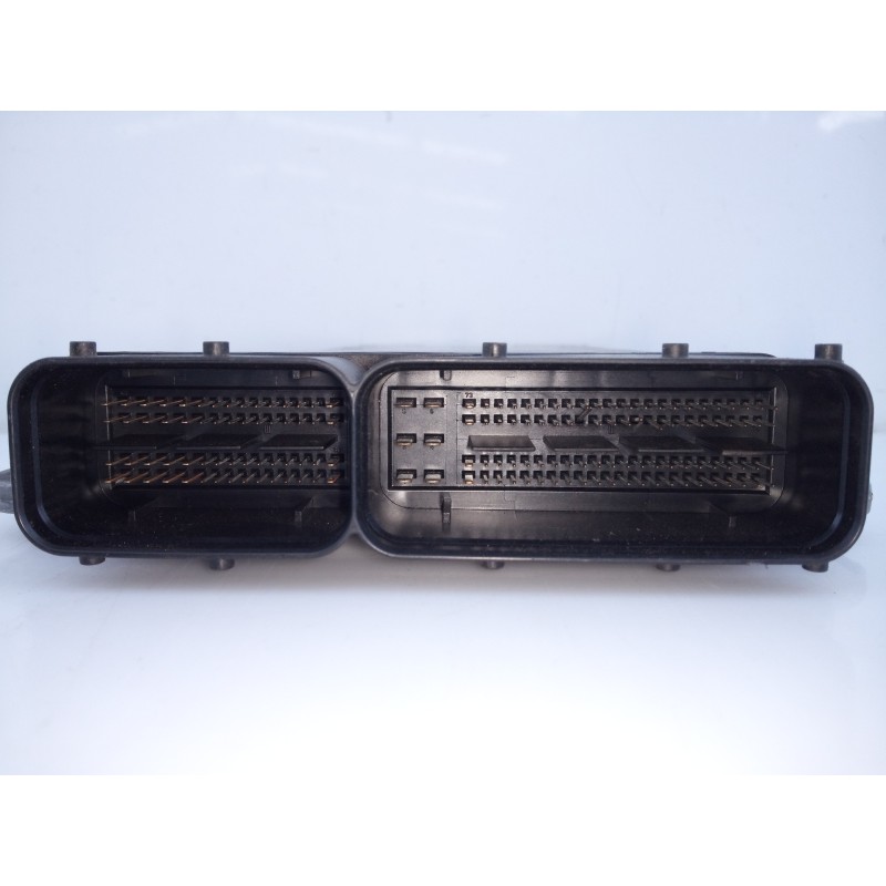 Recambio de centralita motor uce para skoda rapid active referencia OEM IAM 04L907309E 0281019175 E2-A1-10-3