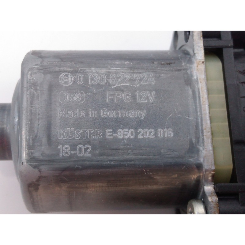 Recambio de elevalunas trasero derecho para seat ateca (kh7) style referencia OEM IAM 575839462A 0130822724 E1-B3-31-1