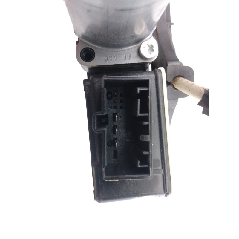 Recambio de elevalunas trasero derecho para seat ateca (kh7) style referencia OEM IAM 575839462A 0130822724 E1-B3-31-1