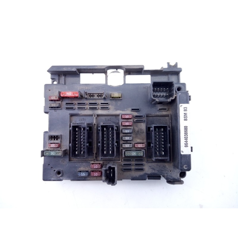 Recambio de caja reles / fusibles para citroën xsara berlina referencia OEM IAM 9644038680  E3-B2-45-1