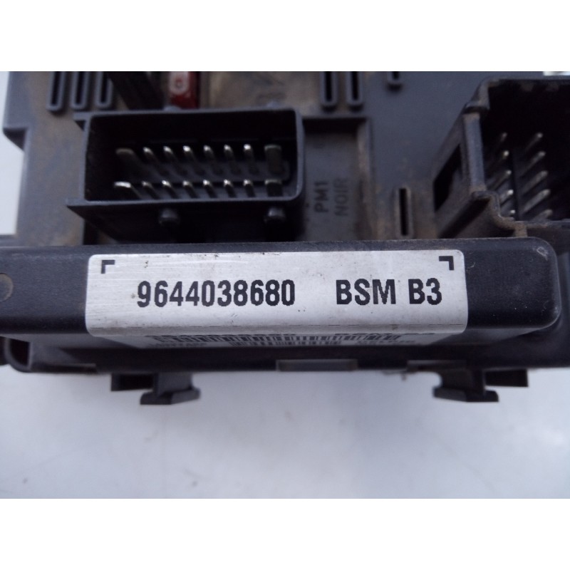 Recambio de caja reles / fusibles para citroën xsara berlina referencia OEM IAM 9644038680  E3-B2-45-1