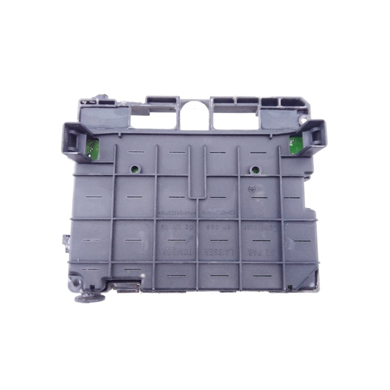 Recambio de caja reles / fusibles para citroën xsara berlina referencia OEM IAM 9644038680  E3-B2-45-1