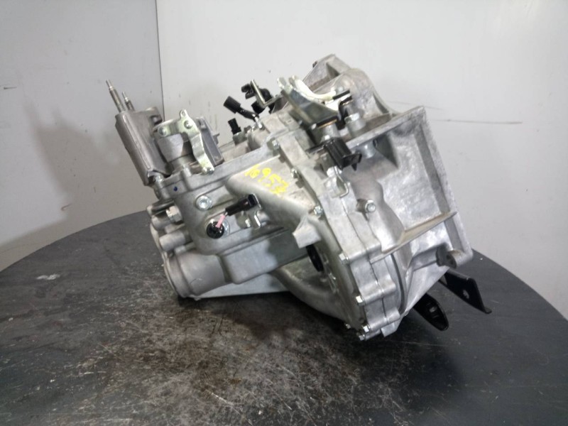 Recambio de caja cambios para suzuki vitara 1.4 s 4x2 referencia OEM IAM 0A02912ZE8 058E M1-B3-114