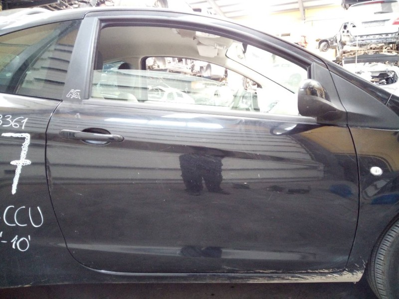 Recambio de puerta delantera derecha para ford ka (ccu) titanium referencia OEM IAM   