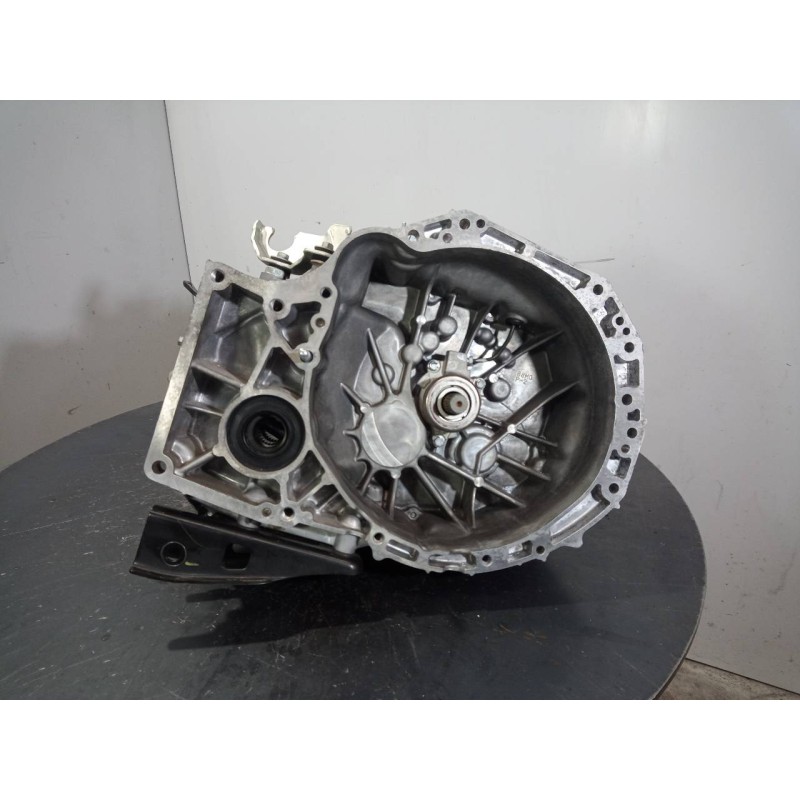 Recambio de caja cambios para suzuki vitara 1.4 s 4x2 referencia OEM IAM 0A02912ZE8 058E M1-B3-114