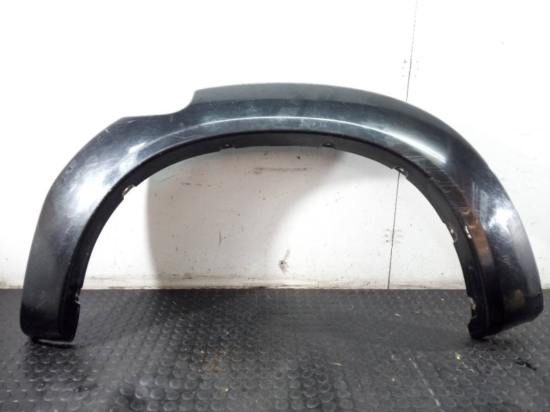 Recambio de aletin trasero izquierdo para toyota hilux (kun) double cab 4x4 referencia OEM IAM   P2-B3-32