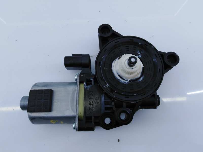 Recambio de motor elevalunas trasero derecho para kia sportage concept 2wd referencia OEM IAM 83460F1000 001100734905 E2-B5-5-2