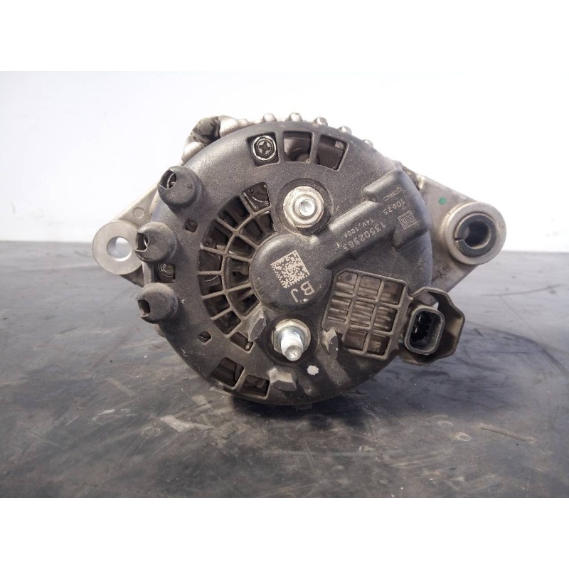 Recambio de alternador para opel insignia berlina cosmo referencia OEM IAM 13502583  P3-B5-22-2