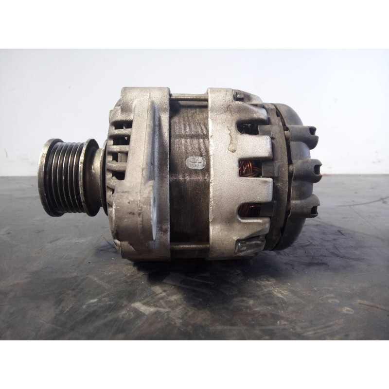 Recambio de alternador para opel insignia berlina cosmo referencia OEM IAM 13502583  P3-B5-22-2