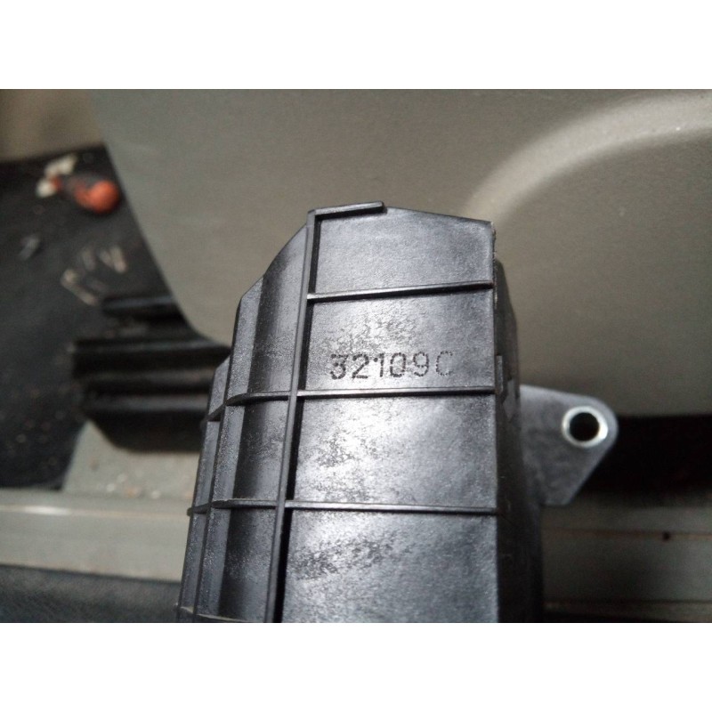 Recambio de pedal acelerador para ford ka (ccu) titanium referencia OEM IAM 32109C  