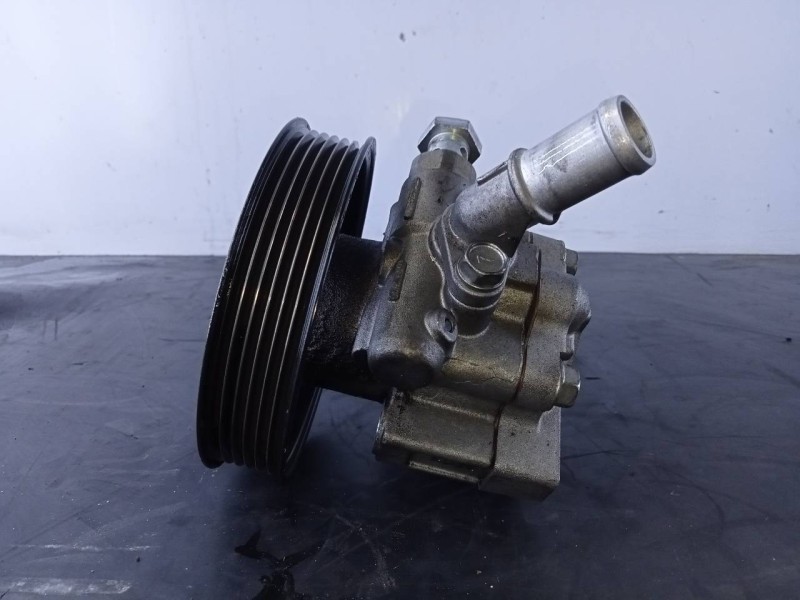 Recambio de bomba direccion para opel insignia berlina cosmo referencia OEM IAM 7KE0100046 13309336 P3-B4-8-5