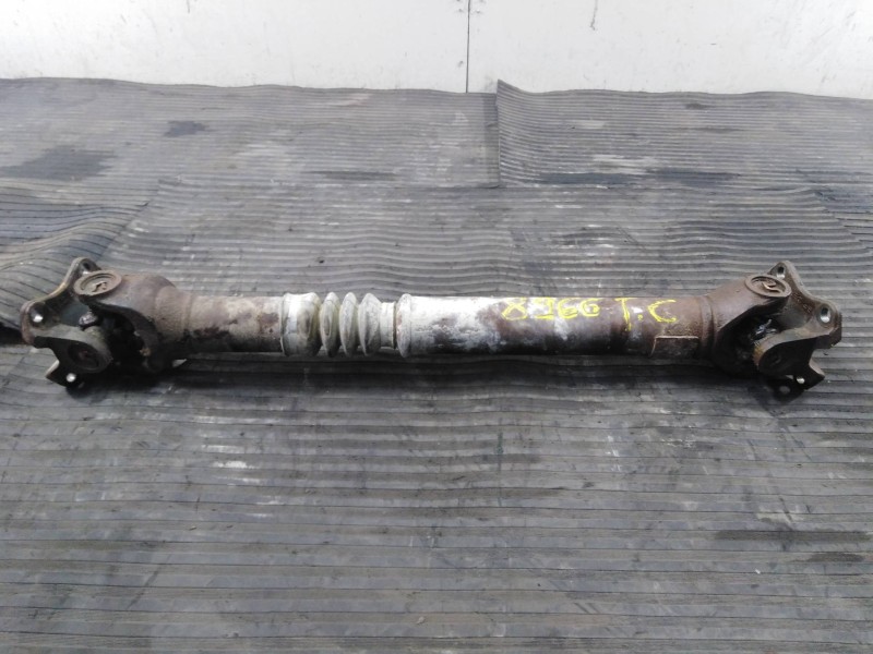 Recambio de transmision central delantera para toyota hilux (kun) double cab 4x4 referencia OEM IAM 371400K60A  P1-A1-60