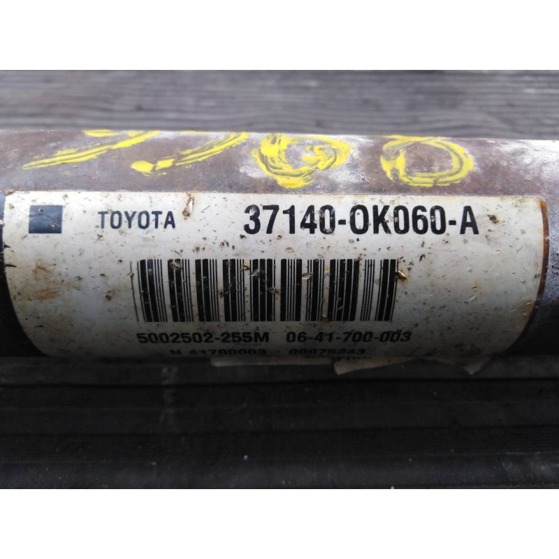 Recambio de transmision central delantera para toyota hilux (kun) double cab 4x4 referencia OEM IAM 371400K60A  P1-A1-60