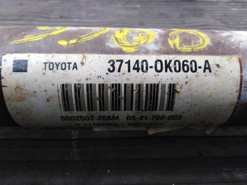 Recambio de transmision central delantera para toyota hilux (kun) double cab 4x4 referencia OEM IAM 371400K60A  P1-A1-60