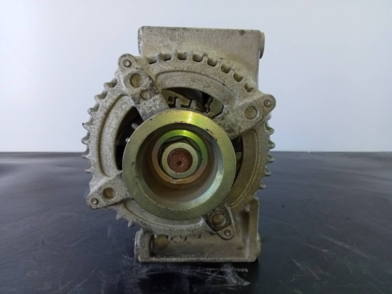 Recambio de alternador para opel astra k sports tourer dynamic referencia OEM IAM 18587304  P3-A4-8-4