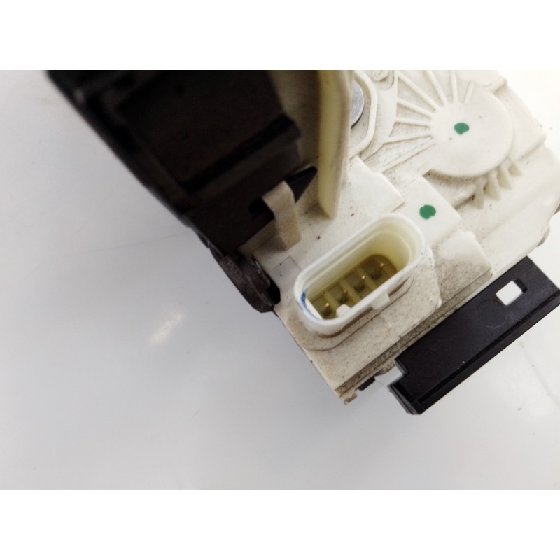 Recambio de cerradura puerta trasera derecha para mercedes-benz clase c (w204) familiar 200 t cdi (204.207) referencia OEM IAM A