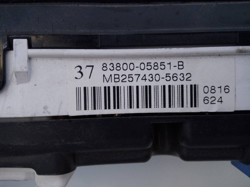 Recambio de cuadro instrumentos para toyota avensis berlina (t25) 2.2 d-4d executive berlina (5-ptas.) referencia OEM IAM 838000