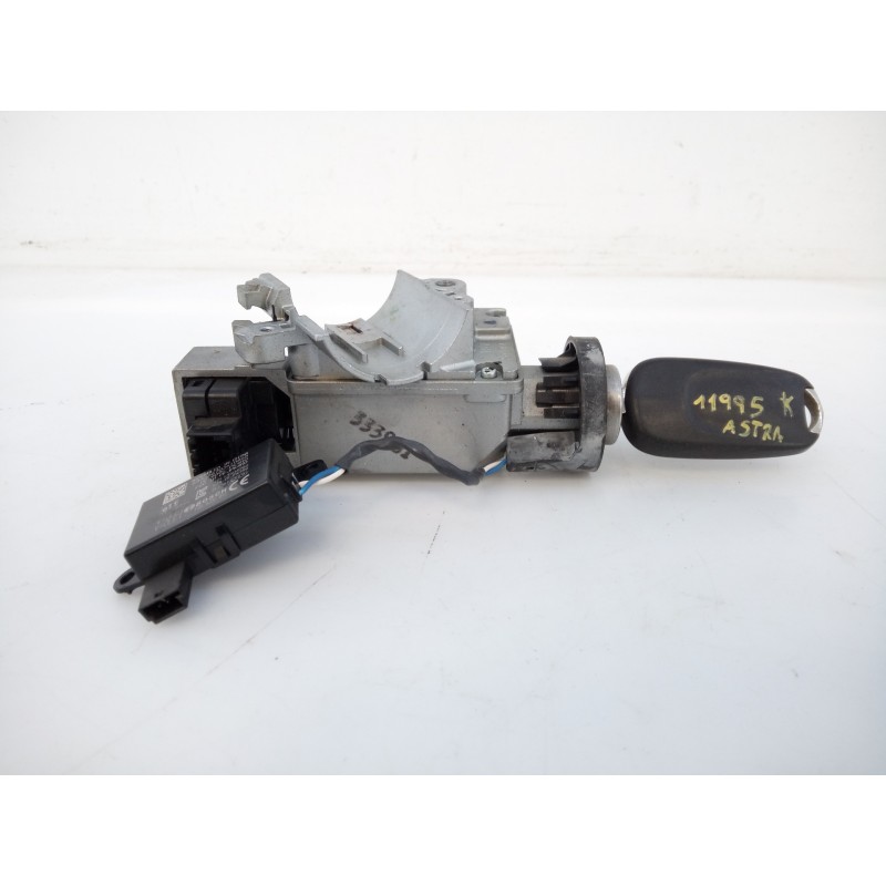 Recambio de antirrobo para opel astra k sports tourer dynamic referencia OEM IAM 635501011859 2LL00027AE E3-A5-23-2