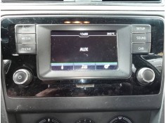 SISTEMA AUDIO / RADIO CD 