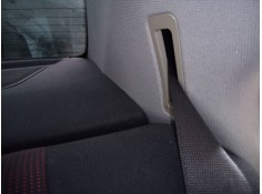CINTURON SEGURIDAD TRASERO IZQUIERDO 