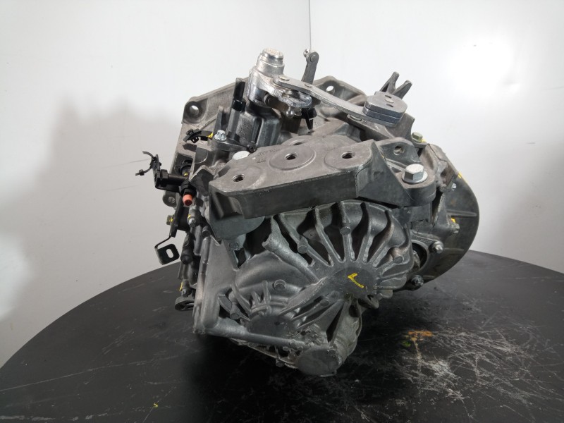 Recambio de caja cambios para opel astra k sports tourer dynamic referencia OEM IAM M320LWQ  M1-A3-157