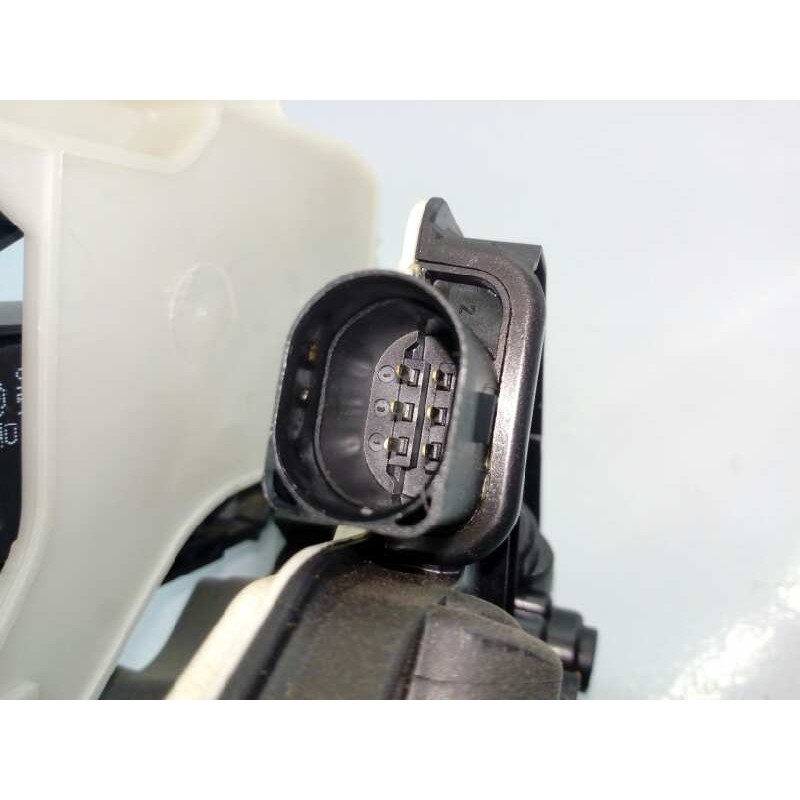 Recambio de cerradura puerta trasera derecha para volkswagen tiguan (5n2) advance bluemotion referencia OEM IAM   E1-B6-8-3