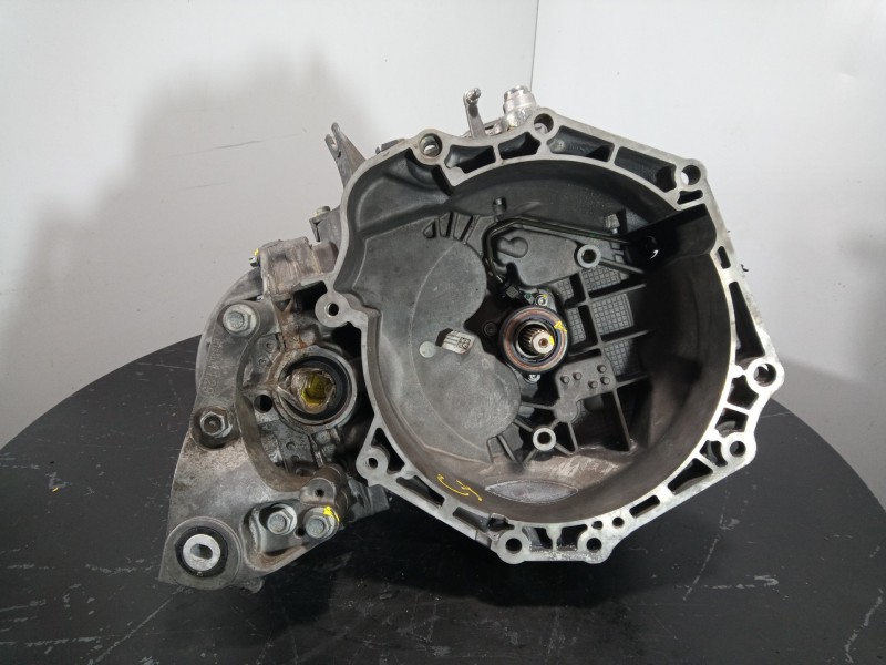 Recambio de caja cambios para opel astra k sports tourer dynamic referencia OEM IAM M320LWQ  M1-A3-157