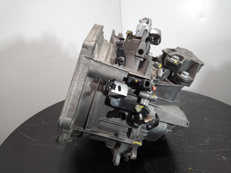 Recambio de caja cambios para opel astra k sports tourer dynamic referencia OEM IAM M320LWQ  M1-A3-157