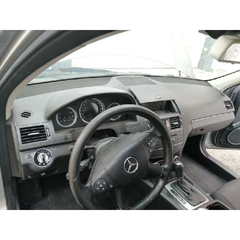 Recambio de salpicadero para mercedes-benz clase c (w204) familiar 200 t cdi (204.207) referencia OEM IAM   