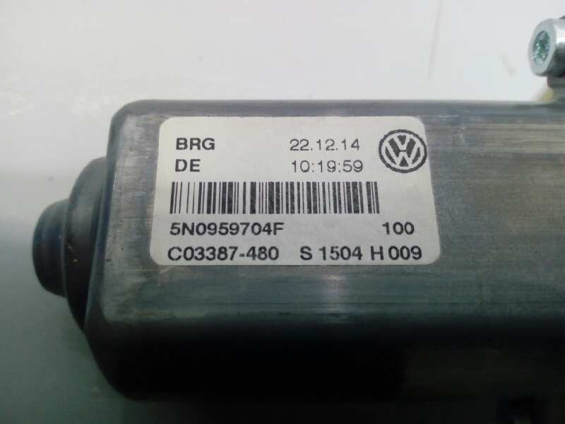 Recambio de motor elevalunas trasero derecho para volkswagen tiguan (5n2) advance bluemotion referencia OEM IAM 5N0959704F  E1-B